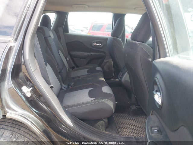 1C4PJMAB5GW134898 Jeep 2016