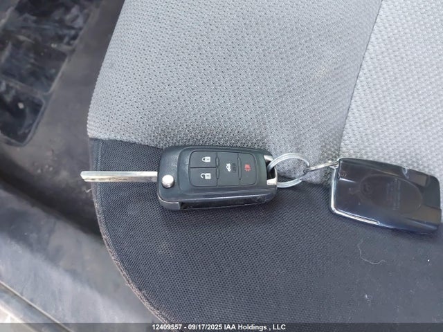 Chevrolet luw 2015 1G1PB5SH0F7272324 Image 11