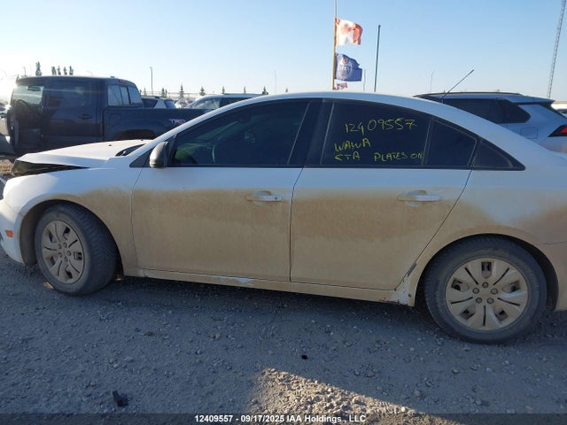 Chevrolet luw 2015 1G1PB5SH0F7272324 Image 14