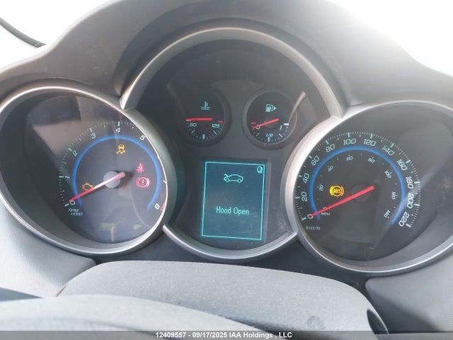 Chevrolet luw 2015 1G1PB5SH0F7272324 Image 7