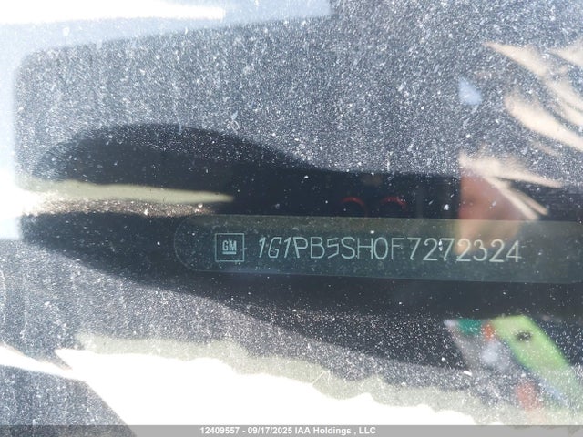 Chevrolet luw 2015 1G1PB5SH0F7272324 Image 9
