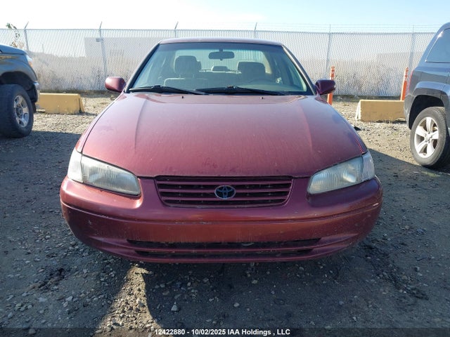 Продажа на аукционе авто 1999 Toyota Camry Le, vin: JT2BG22KXX0311193, номер лота: 12422880