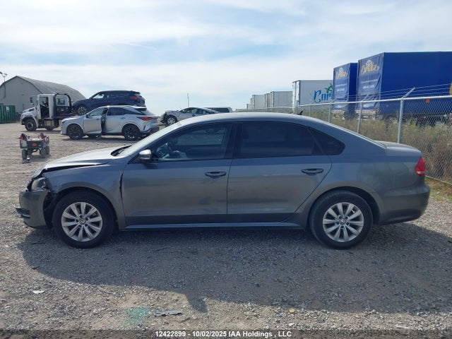 Aukcja sprzedaży 2013 Volkswagen Passat S, vin: 1VWAH7A38DC131063, numer aukcji: 12422899
