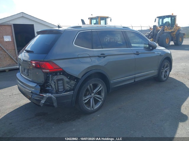Volkswagen Tiguan 2019 3VV4B7AX5KM104940 Image 4