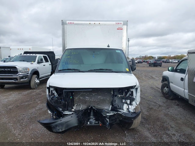 1HA0GSF72SN008260 Chevrolet Express Cutaway Work Van