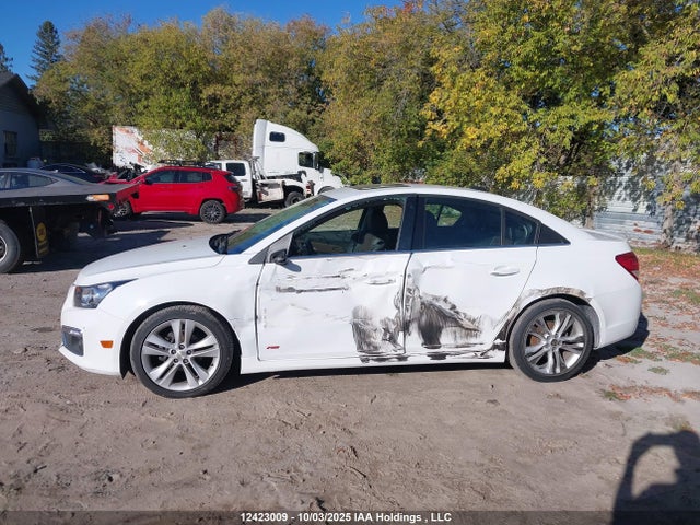 1G1PE5SB0F7251122 Chevrolet Cruze 2lt