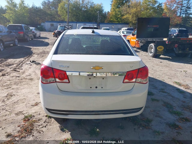 1G1PE5SB0F7251122 Chevrolet Cruze 2lt