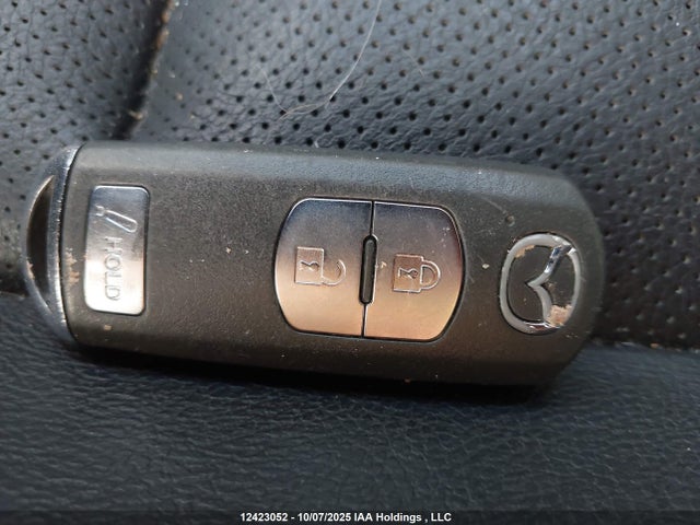 JM3KE4DY5G0921066 Mazda py