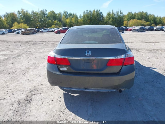 Honda k24w1 2014 1HGCR2F31EA248938 Image 16