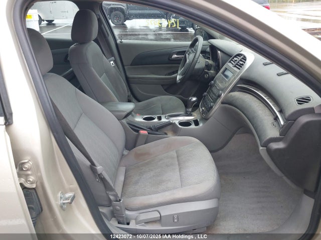 Chevrolet lkw 2015 1G11B5SL3FF240676 Image 5