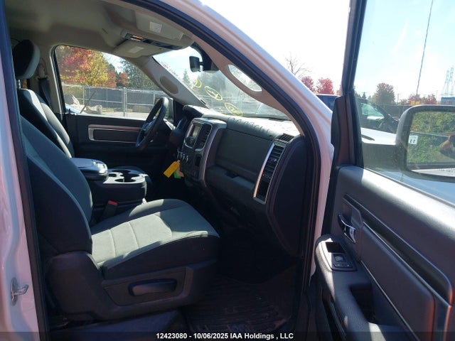 RAM 1500 2022 1C6RR7LT7NS247837 Image 5