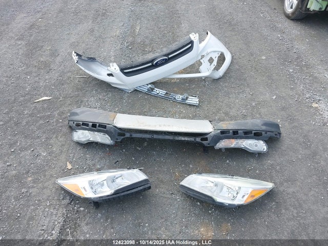 1FMCU0GX8GUB17568 Ford Escape