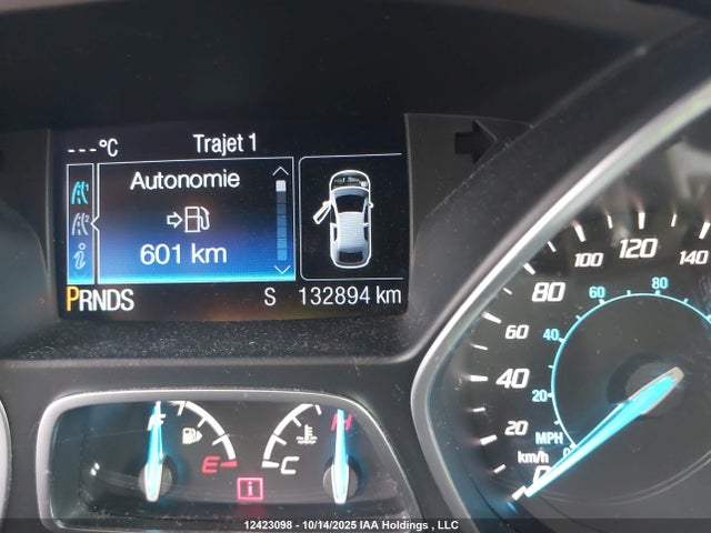 1FMCU0GX8GUB17568 Ford Escape