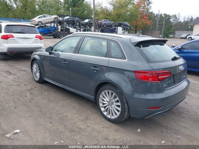 Audi A3 2018 WAUSPBFF1JA078338 Image 3