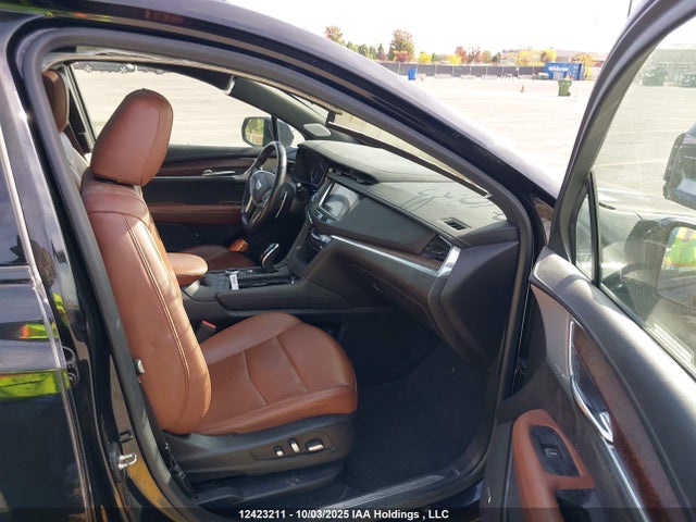 1GYKNGRS7LZ170051 Cadillac lgx