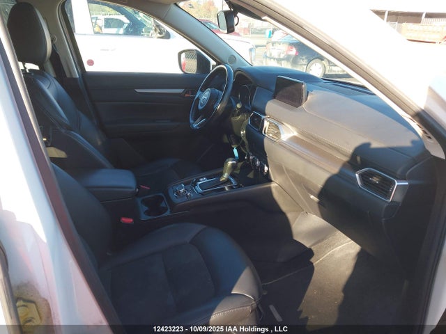 Mazda py 2017 JM3KFACL6H0171745 Image 5