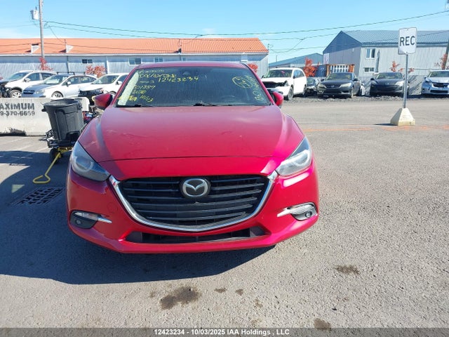 3MZBN1M33JM201889 Mazda py
