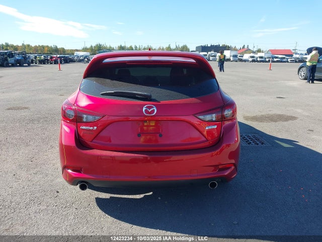 3MZBN1M33JM201889 Mazda py