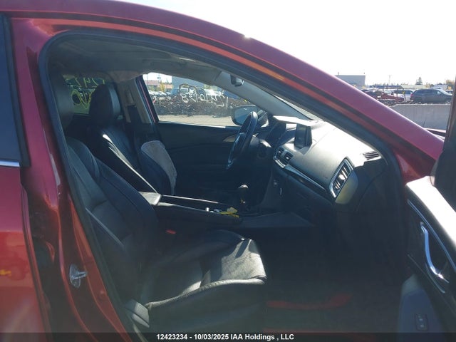 3MZBN1M33JM201889 Mazda py