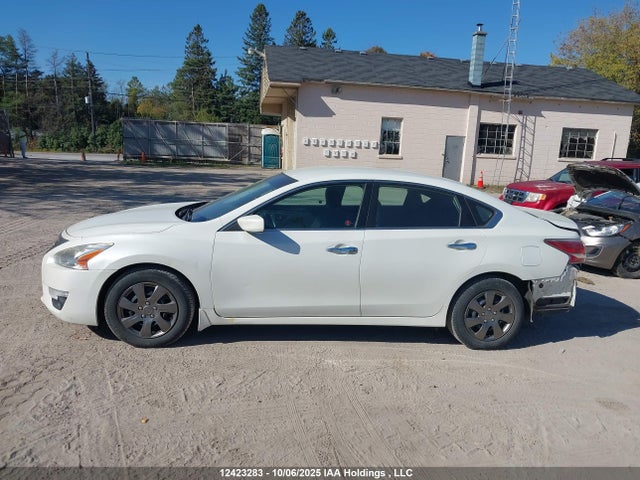 Nissan 2014 2014 1N4AL3AP2EN235430 Image 15