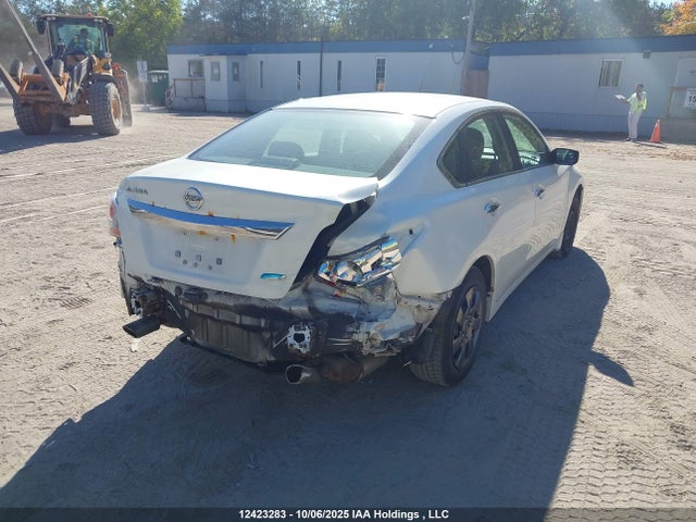 Nissan 2014 2014 1N4AL3AP2EN235430 Image 4