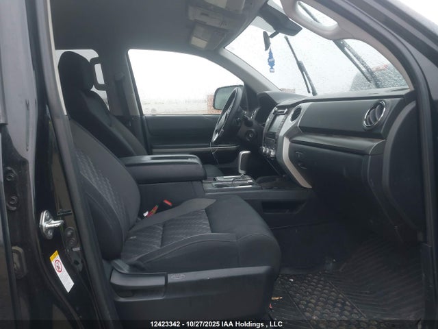 5TFDY5F15KX787884 Toyota Tundra Sr5 Plus 5.7l V8