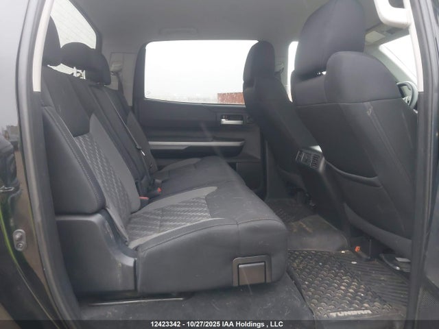 5TFDY5F15KX787884 Toyota Tundra Sr5 Plus 5.7l V8