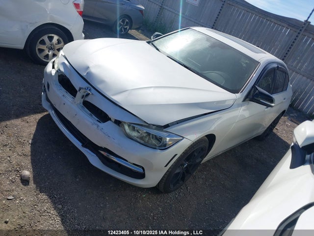 WBA8D9G5XHNU59240 BMW 330I