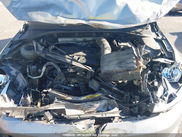 3VW217AU9GM046415 Volkswagen 1.8 tsi