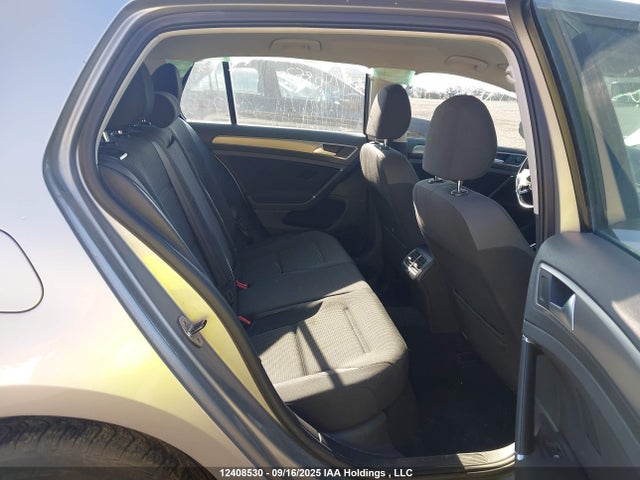 3VW217AU9GM046415 Volkswagen 1.8 tsi