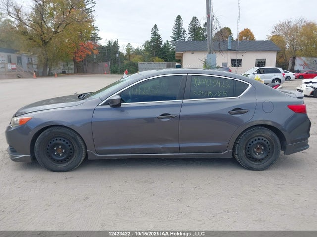 19VDE1F78FE400104 Acura Ilx Tech Package