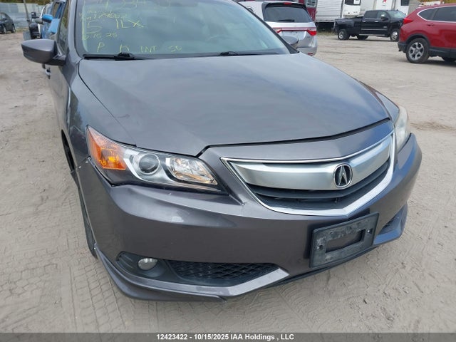 19VDE1F78FE400104 Acura Ilx Tech Package