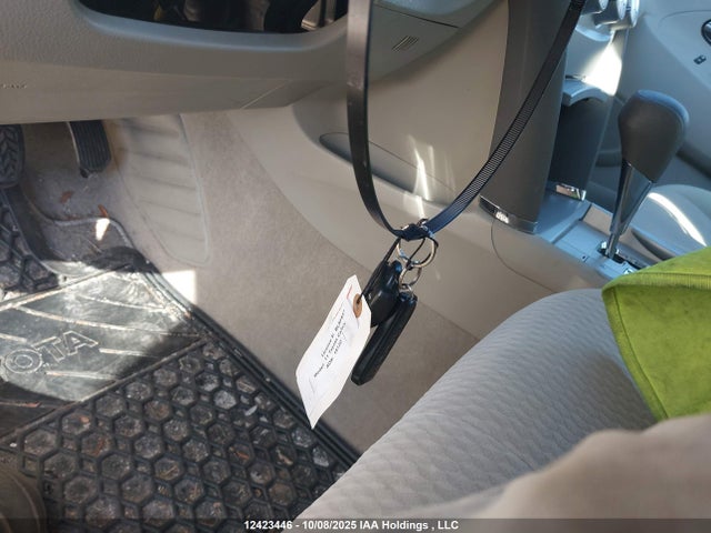 2011 Toyota Camry Le მანქანა იყიდება აუქციონზე, vin: 4T1BF3EK4BU204097, აუქციონის ნომერი: 12423446