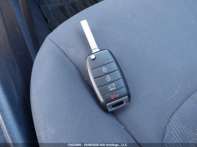 KIA dohc gamma 2014 KNADM4A33E6378496 Image 11