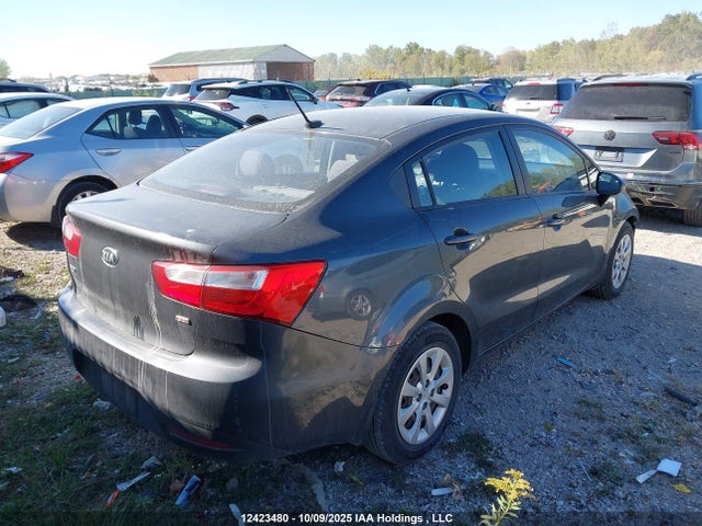 KIA dohc gamma 2014 KNADM4A33E6378496 Image 4