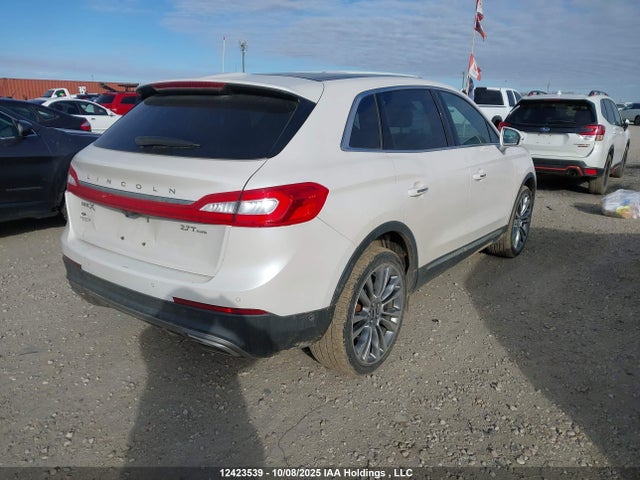 2LMPJ8LPXHBL17930 Lincoln 2.7l gtdi