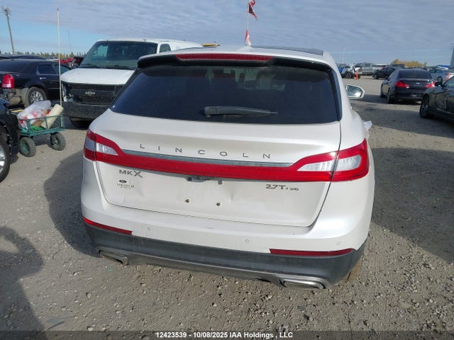 2LMPJ8LPXHBL17930 Lincoln 2.7l gtdi