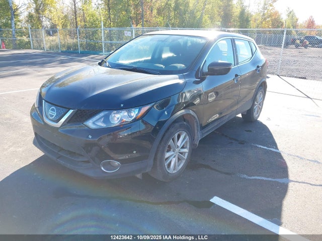 JN1BJ1CR1JW255618 Nissan ROGUE SPORT