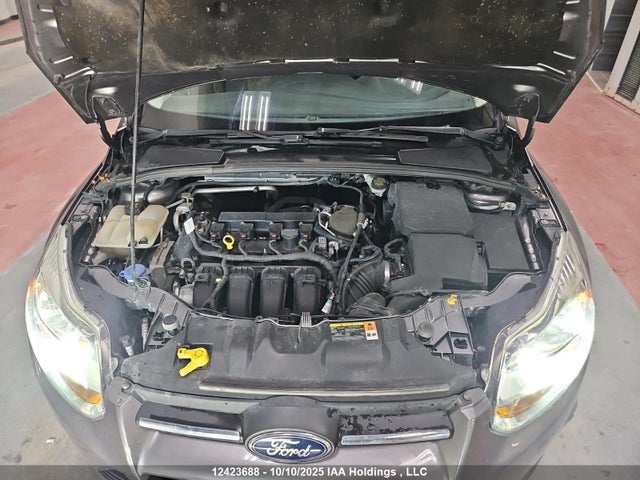 Ford Focus 2014 1FADP3K2XEL200957 Image 10