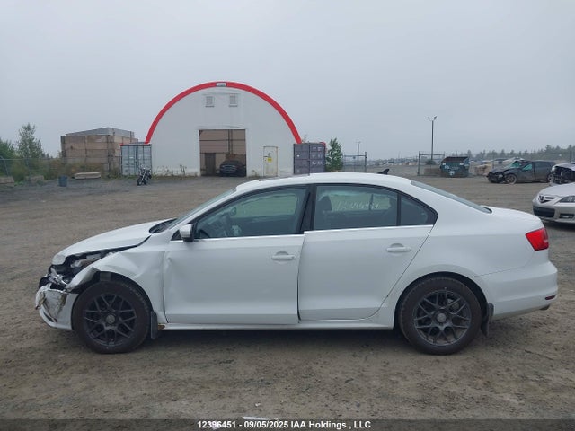 Volkswagen 2015 2015 3VW2K7AJ5FM421413 Image 15