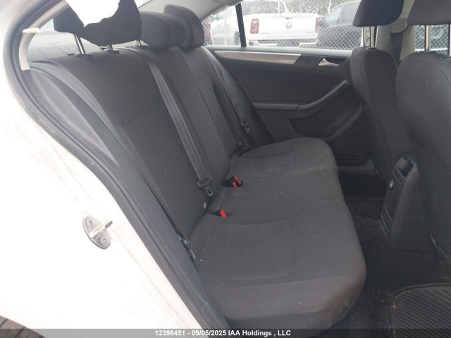 Volkswagen 2015 2015 3VW2K7AJ5FM421413 Image 8