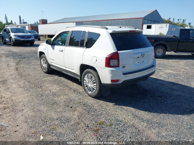 Jeep 2014 2014 1C4NJDCB8ED502083 Image 3