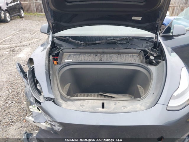 7SAYGDEF7NF506293 Tesla Model Y