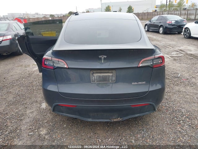 7SAYGDEF7NF506293 Tesla Model Y