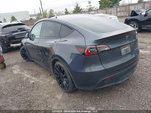 7SAYGDEF7NF506293 Tesla Model Y