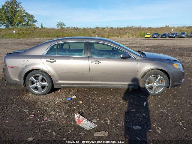 12423742 :رقم المزاد ، 1G1ZD5EU9BF178132 vin ، 2011 Chevrolet Malibu 2lt مزاد بيع