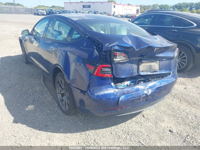 Tesla MODEL 3 2023 5YJ3E1EAXPF482008 Image 3