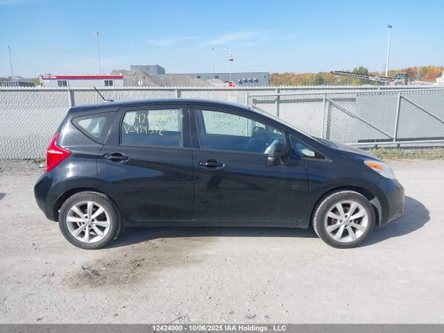 Nissan 2015 2015 3N1CE2CP2FL424992 Image 13