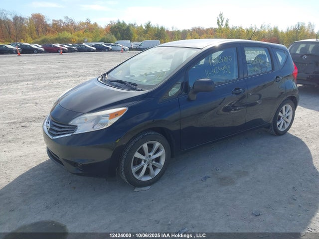 Nissan 2015 2015 3N1CE2CP2FL424992 Image 2