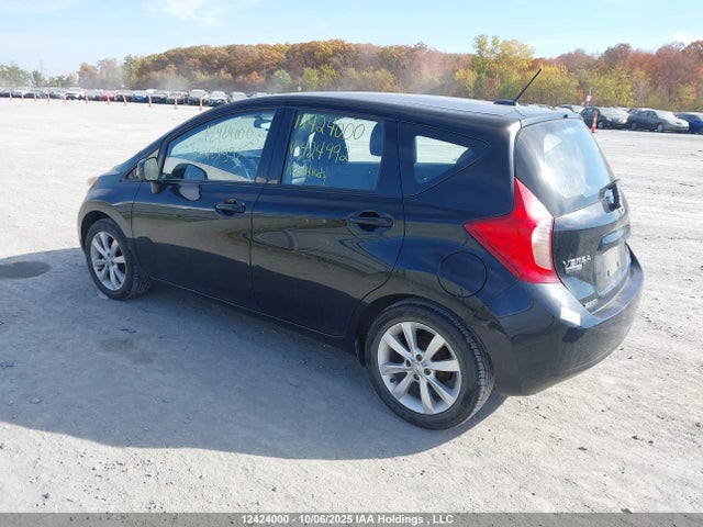 Nissan 2015 2015 3N1CE2CP2FL424992 Image 3